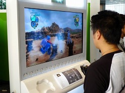 画像ギャラリー No.006のサムネイル画像 / 「Xbox 360 感謝祭 in AKIBA 秋の祭典」会場レポート＆スゴ腕ゲーマー鈴木史朗さんが登場した「Forza Motorsport 4」トークショーレポートを掲載