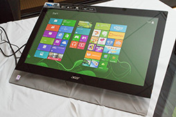 画像ギャラリー No.033のサムネイル画像 / Acer,Windows 8採用PCのラインナップを国内発表。タブレットや世界最薄Ultrabookなどを公開