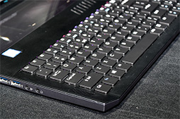 画像ギャラリー No.023のサムネイル画像 / ［COMPUTEX］視線追跡デバイス搭載液晶ディスプレイを大拡充するAcer。HDR対応モデルはASUSと同じ液晶パネル？