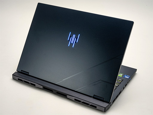 画像ギャラリー No.012のサムネイル画像 / Core Ultra搭載のゲーマー向けノートPC「Predator Helios Neo 14」はゲームを持ち運びたい人にぴったりの製品だ【PR】