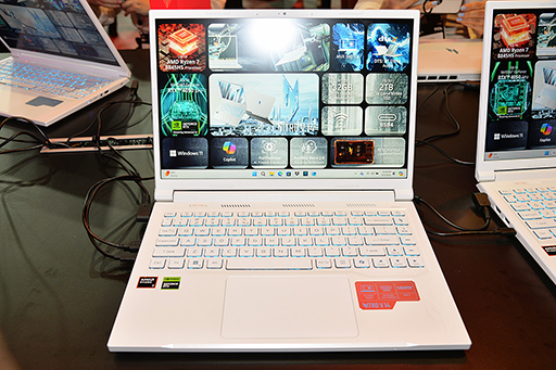 画像ギャラリー No.013のサムネイル画像 / ゲームパッド内蔵ゲーマー向けノートPCや携帯型ゲームPCなどAcerが新製品を続々発表