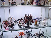 画像ギャラリー No.011のサムネイル画像 / 「武装神姫」5周年! コナミスタイル東京ミッドタウン店で行われた鳥山プロデューサー1日店長イベントの大盛況ぶりをレポート