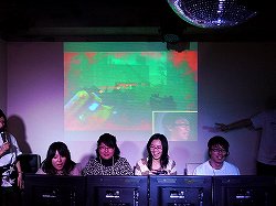 画像ギャラリー No.007のサムネイル画像 / 有名実況プレイヤー，ガッチマン氏＆せんとす氏がマルチプレイの魅力をアピール。「ダークネス2」マルチプレイ先行体験イベントをレポート