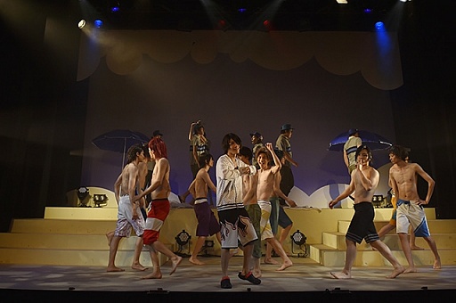 画像ギャラリー No.006のサムネイル画像 / 「舞台 STORM LOVER〜波打ち際の王子SUMMER 改！〜」のゲネプロをレポート。セントルイス・ハイの熱い夏が再び！