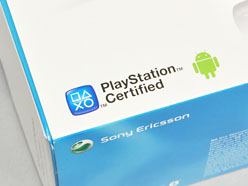 画像ギャラリー No.004のサムネイル画像 / 英国版「Xperia PLAY」実機フォトレポート〜開梱からゲームの起動まで