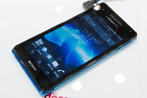 画像ギャラリー No.018のサムネイル画像 / NTTドコモ,「GALAXY S III α」「AQUOS PHONE ZETA」など2012年冬モデルスマートフォン10製品を発表。すべてが下り最大100Mbpsの「Xi」に対応