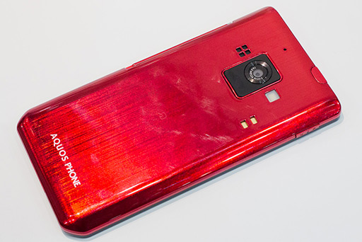 画像ギャラリー No.032のサムネイル画像 / NTTドコモ,「GALAXY S III α」「AQUOS PHONE ZETA」など2012年冬モデルスマートフォン10製品を発表。すべてが下り最大100Mbpsの「Xi」に対応