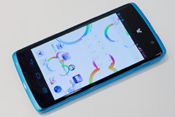 画像ギャラリー No.054のサムネイル画像 / NTTドコモ,「GALAXY S III α」「AQUOS PHONE ZETA」など2012年冬モデルスマートフォン10製品を発表。すべてが下り最大100Mbpsの「Xi」に対応