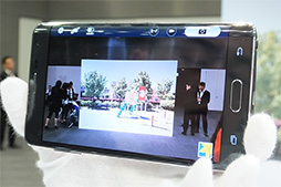 画像ギャラリー No.043のサムネイル画像 / Xperia Z3やGALAXY Note Edgeの実力をベンチマークで検証。NTTドコモ2014冬モデルテストレポート（前編）