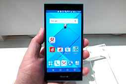 画像ギャラリー No.005のサムネイル画像 / 「Xperia Z5」シリーズ3製品に「Nexus 5X」も。ドコモ,2015〜16年冬春モデルのスマートフォン10製品を発表