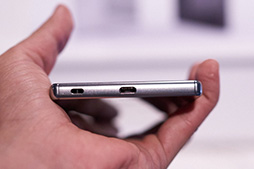 画像ギャラリー No.015のサムネイル画像 / Xperia Z5三兄弟や「Nexus 5X」の性能と発熱を「デレステ」で検証。NTTドコモ2015〜16年冬春モデルテストレポート前編