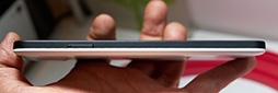 画像ギャラリー No.040のサムネイル画像 / Xperia Z5三兄弟や「Nexus 5X」の性能と発熱を「デレステ」で検証。NTTドコモ2015〜16年冬春モデルテストレポート前編