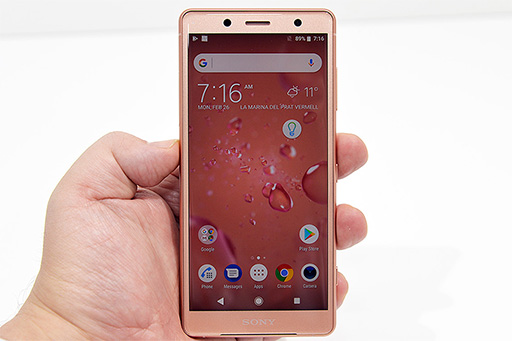 画像ギャラリー No.020のサムネイル画像 / ソニーの新ハイエンドスマートフォン「Xperia XZ2」&「Xperia XZ2 Compact」実機レポート。二眼式カメラの採用は次世代モデルまでおあずけ?