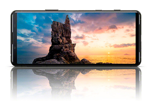 画像ギャラリー No.003のサムネイル画像 / ソニー，新型ハイエンドスマホ「Xperia 5 II」を発表。120Hz有機ELパネルとゲーム向け機能の強化に注目だ