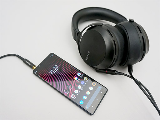 画像ギャラリー No.047のサムネイル画像 / 【PR】「Xperia 1 III」はゲームに強い。横長ディスプレイとGame Enhancerでワンランク上のゲーム体験を実現する