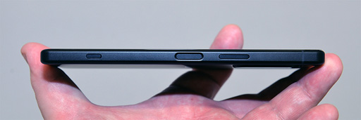 画像ギャラリー No.008のサムネイル画像 / 小さめボディのハイエンドスマホ「Xperia 5 IV」が登場。「Wi-Fi 6E」にいち早く対応する