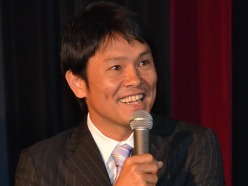 画像ギャラリー No.003のサムネイル画像 / 「J.LEAGUE プロサッカークラブをつくろう！7 EURO PLUS」の発売日が8月4日に決定。片瀬那奈さんなど，ゲームに登場する「キャスト」陣が集結した発表会をレポート