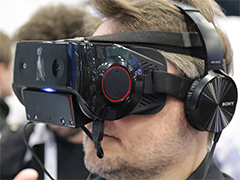 ［GDC 2017］ハンドトラッキング付きVRは無条件に楽しい。Qualcommブースで「Snapdragon 835」＋Leap Motion搭載VR HMDを体験
