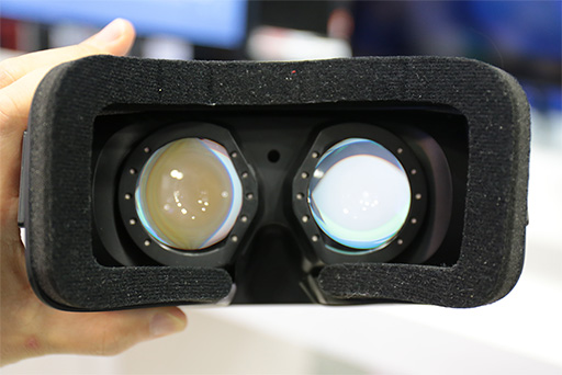 画像ギャラリー No.006のサムネイル画像 / ［GDC 2018］Qualcommの新VR Development Kitはアイトラッキング対応。実機によるVRゲームデモを体験してみた