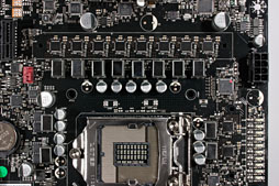 画像ギャラリー No.016のサムネイル画像 / Ivy Bridge「Core i7-3770K」レビュー，CPUコア編。Sandy Bridgeからの性能向上はわずかながら，消費電力の改善は目を引く