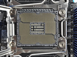 画像ギャラリー No.007のサムネイル画像 / 「Core i7-3960X&3930K」レビュー。LGA2011の「Sandy Bridge-E」は,ハイエンドPC環境に何をもたらすか
