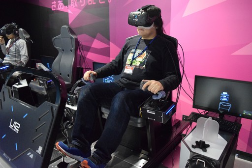 画像ギャラリー No.007のサムネイル画像 / VR ZONE SHINJUKUのVRアトラクション「戦場の絆 VR PROTOTYPE Ver.」メディア体験会レポート。VRの宇宙空間で連邦対ジオンの戦いが始まる!