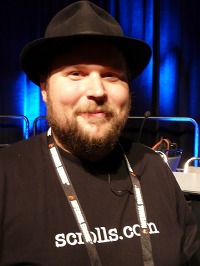 画像ギャラリー No.004のサムネイル画像 / ［GDC 2011］あの「Minecraft」の開発チームMojangが第2作を発表。「Scrolls」はファンタジー色の強いオンラインカードゲーム