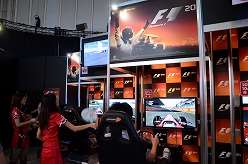 画像ギャラリー No.009のサムネイル画像 / ［TGS 2011］「F1 2011」のPS3，PS Vita＆ニンテンドー3DS版を体験。各プラットフォームの特徴をいかした独自機能に注目だ