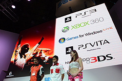 画像ギャラリー No.012のサムネイル画像 / ［TGS 2011］「F1 2011」のステージに鈴木亜久里さん，井口卓人さん，塚本奈々美さんが登場。レース勝負で罰ゲームを受けたのは…… 