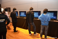 画像ギャラリー No.046のサムネイル画像 / ゲーム大会に新日本プロレスの棚橋弘至選手と後藤洋央紀選手も参加した「バイオハザード オペレーション・ラクーンシティ」完成発表会をレポート