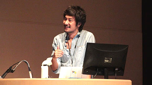 画像ギャラリー No.012のサムネイル画像 / ［CEDEC 2011］日本人は，遠近法で風景を見ていなかった。9月8日の基調講演「情報化社会，インターネット，デジタルアート，日本文化」をレポート