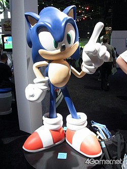 画像ギャラリー No.002のサムネイル画像 / ［E3 2011］クラシックなソニックとモダンなソニック，2人のソニックが夢の共演。「ソニック ジェネレーションズ」の実機プレイ＆開発者プレゼンテーションの模様をレポート