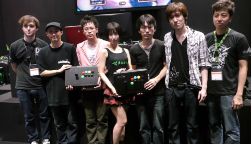 画像ギャラリー No.003のサムネイル画像 / ［TGS 2011］Razer製スティックを使ってみたトッププレイヤー達の感想は？　Razerブースで行われた「スパIV AE」エキシビションマッチレポート