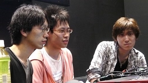 画像ギャラリー No.005のサムネイル画像 / ［TGS 2011］Razer製スティックを使ってみたトッププレイヤー達の感想は？　Razerブースで行われた「スパIV AE」エキシビションマッチレポート