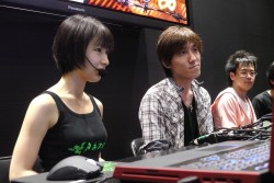 画像ギャラリー No.011のサムネイル画像 / ［TGS 2011］Razer製スティックを使ってみたトッププレイヤー達の感想は？　Razerブースで行われた「スパIV AE」エキシビションマッチレポート