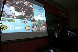 画像ギャラリー No.005のサムネイル画像 / 「スパIV AE」日本勢の活躍に秋葉原が沸いた，「EVO 2011」Public Viewingレポート。ウメハラ3連覇ならず，優勝はふ〜どフェイロン