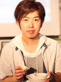 画像ギャラリー No.003のサムネイル画像 / ニコ生で20万人が熱狂した格闘ゲームイベント「GODSGARDEN #4」，数々の名試合が生まれた会場の空気をお届けするフォトレポートを掲載