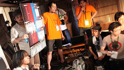画像ギャラリー No.022のサムネイル画像 / ニコ生で20万人が熱狂した格闘ゲームイベント「GODSGARDEN #4」，数々の名試合が生まれた会場の空気をお届けするフォトレポートを掲載