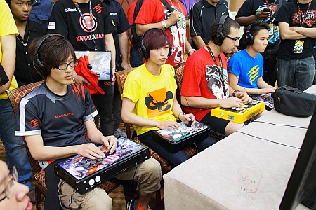 画像ギャラリー No.013のサムネイル画像 / [EVO2012]創始者Joey “Mr. Wizard” Cuellar氏に聞く，格闘ゲームシーンのこれまでとこれから。日本人選手の活躍から振り返るEVO2012