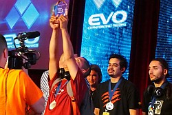 画像ギャラリー No.017のサムネイル画像 / [EVO2012]創始者Joey “Mr. Wizard” Cuellar氏に聞く，格闘ゲームシーンのこれまでとこれから。日本人選手の活躍から振り返るEVO2012