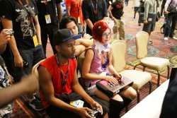 画像ギャラリー No.006のサムネイル画像 / ［EVO2013］“五神”の4人が「スパ4」ベスト8に集結！　「EVO2013」初日リザルトまとめ＆優勝者インタビュー。「P4U」優勝は日本のユメ選手の手に