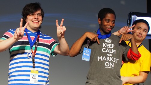 画像ギャラリー No.015のサムネイル画像 / ［EVO2013］“五神”の4人が「スパ4」ベスト8に集結！　「EVO2013」初日リザルトまとめ＆優勝者インタビュー。「P4U」優勝は日本のユメ選手の手に