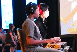 画像ギャラリー No.016のサムネイル画像 / ［EVO2013］“五神”の4人が「スパ4」ベスト8に集結！　「EVO2013」初日リザルトまとめ＆優勝者インタビュー。「P4U」優勝は日本のユメ選手の手に