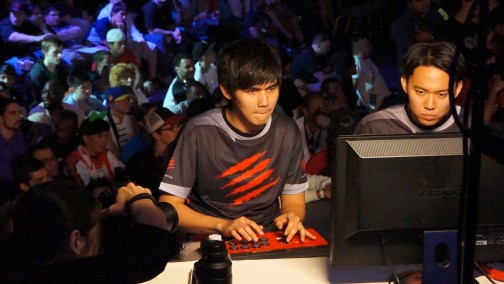 画像ギャラリー No.001のサムネイル画像 / 【速報】［EVO2013］「スパIV AE」部門，優勝はシンガポールのxian選手。ときど選手は惜しくも届かず準優勝