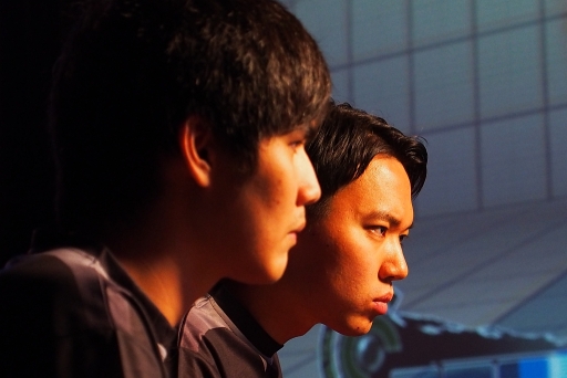 画像ギャラリー No.031のサムネイル画像 / ［EVO2013］アメリカの選手たちが開催国の意地を見せた「EVO2013」最終日レポート。「スパIV AE Ver.2012」で優勝したXian選手のインタビューも掲載