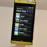 画像ギャラリー No.022のサムネイル画像 / 「Windows Phone 7.5」登場。第1弾は富士通東芝製のKDDI向け端末「IS12T」〜Xbox LIVE周りもいろいろ聞いてきた【詳報追加】