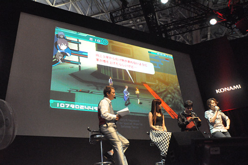 画像ギャラリー No.028のサムネイル画像 / ［TGS 2011］山口理恵さんの歌も披露された，KONAMIブースの「戦律のストラタス」スペシャルステージをレポート