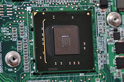 画像ギャラリー No.004のサムネイル画像 / ［COMPUTEX］Sandy Bridge-E対応のX79にLlano対応のA75などがズラリ。マザーボードベンダー各社が次期チップセット搭載製品を展示【画像追加】