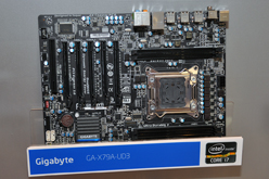 画像ギャラリー No.022のサムネイル画像 / ［COMPUTEX］Sandy Bridge-E対応のX79にLlano対応のA75などがズラリ。マザーボードベンダー各社が次期チップセット搭載製品を展示【画像追加】