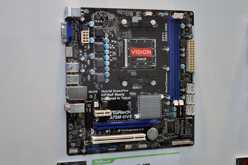 画像ギャラリー No.031のサムネイル画像 / ［COMPUTEX］Sandy Bridge-E対応のX79にLlano対応のA75などがズラリ。マザーボードベンダー各社が次期チップセット搭載製品を展示【画像追加】